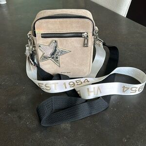 Vintage Havana bag.  Like new.